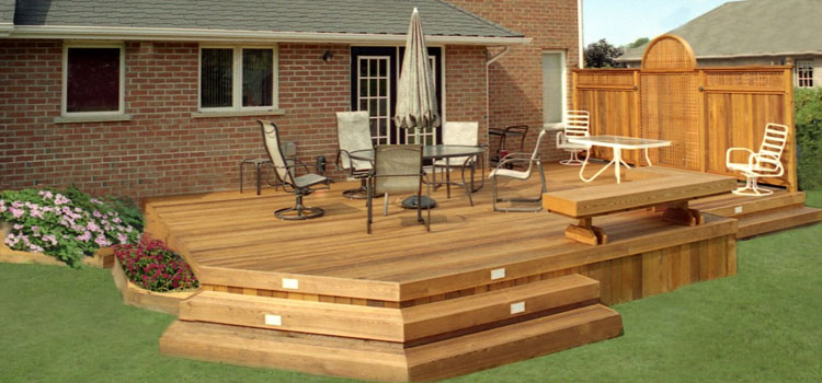 Cedar Composite Decking in Pasadena, CA